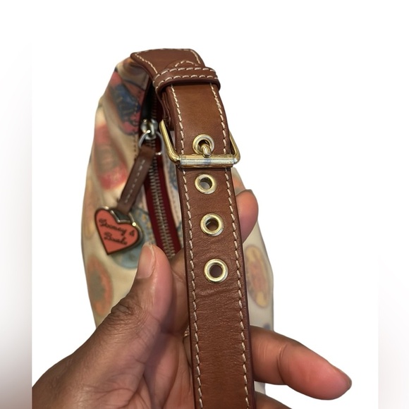 Y2K Vintage  Dooney and  Bourke Canvas Coated Small Shoulder Bag - Picture 6 of 16